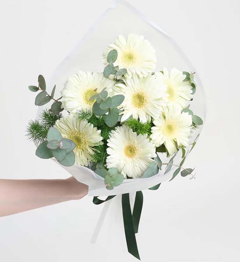 Beyaz Gerberalar Çiçek Buketi Lolaflora